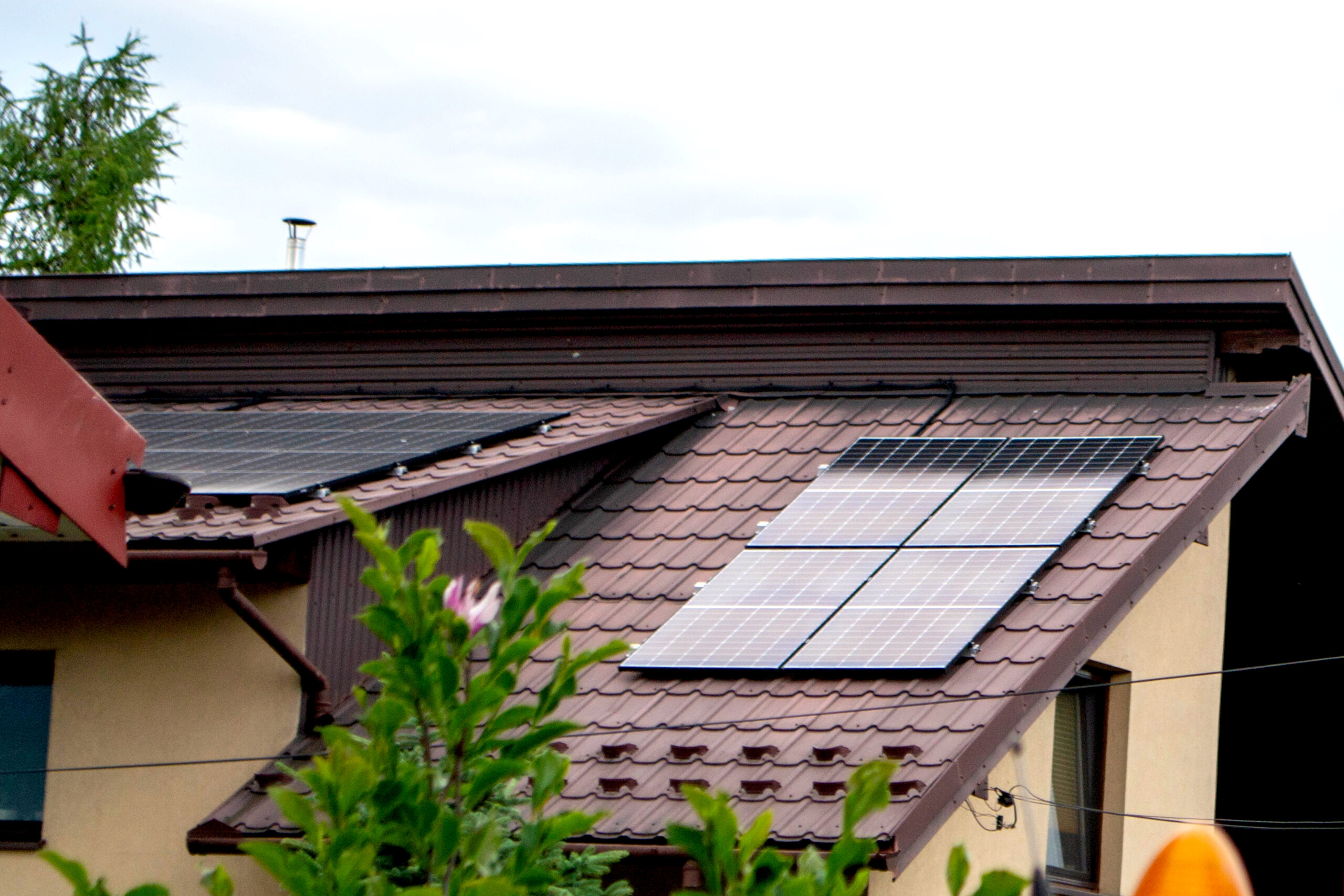 best roof design for solar panels
